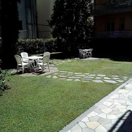 Ξενοδοχείο με διαμερίσματα Zurigo